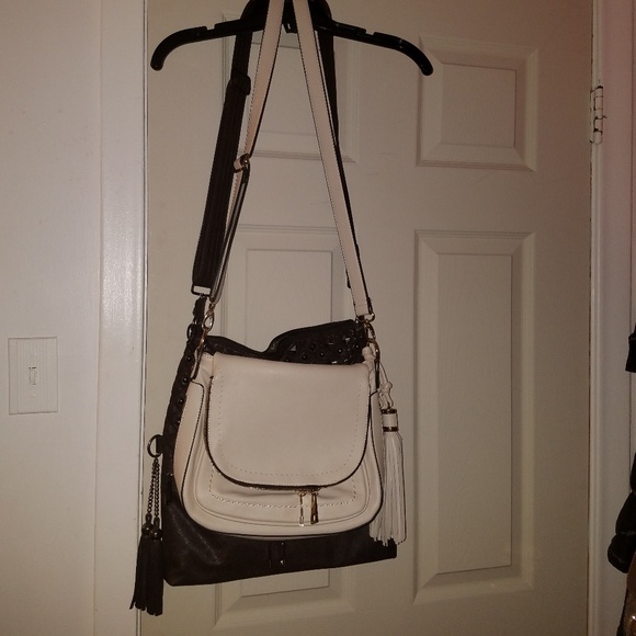 EUC Aldo and David Jones Crossbody handbags - Picture 7 of 8